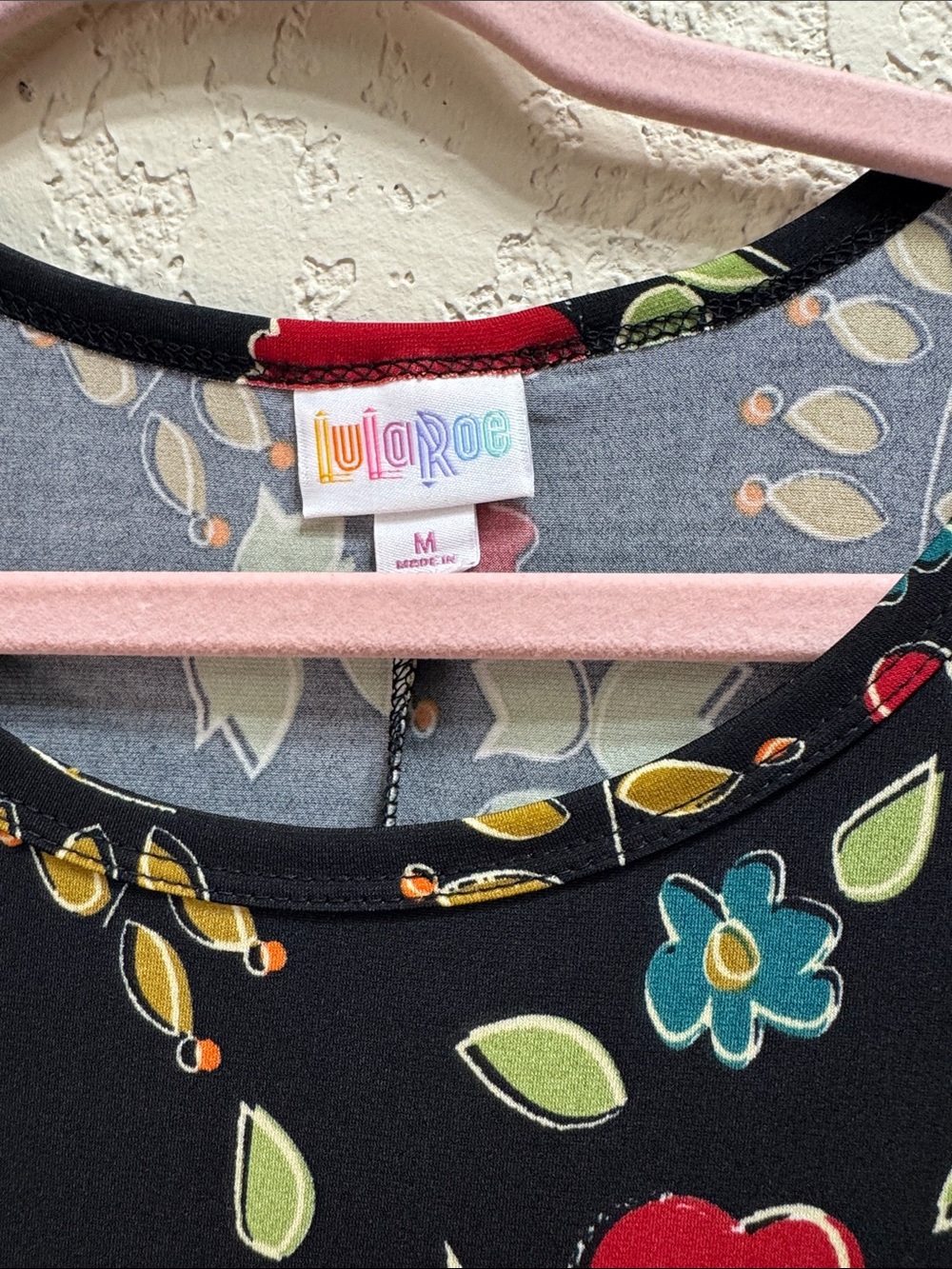 LuLaRoe Carly Dress NWT Medium Floral High Low Swing Pocket Dress - Picture 4 of 9
